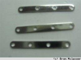 Altsilberfarbiger Verteiler 10stuck , 4 Ösen 18*3mm - #60