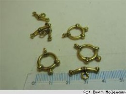 Goldfarbiger Knebelverschluss 3 pro 5 stuck - #227