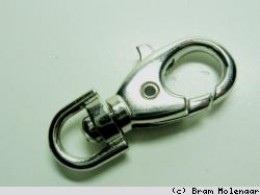 Silberfarbiger Muskuton-Verschluss 39mm - 3 stuck - #67